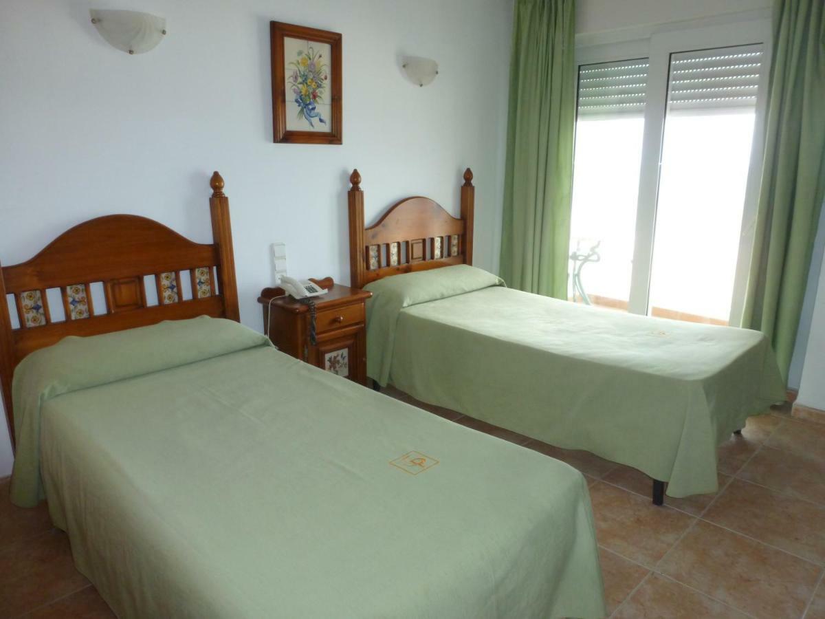 Hostal Cortes Garrucha Exterior photo